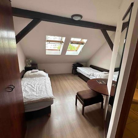 Private Apartment Near The Centre Bratislava Luaran gambar